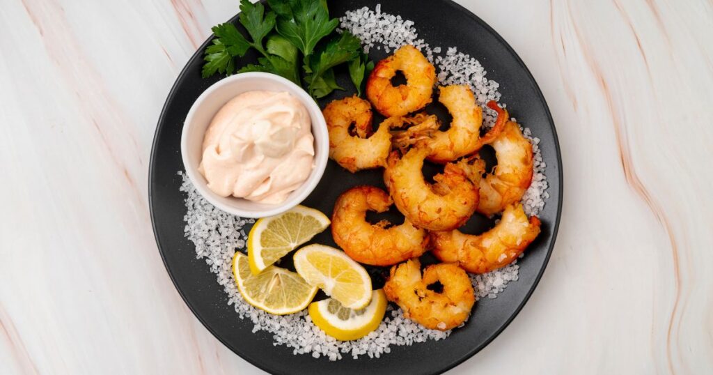 mayonnaise walnut shrimp
